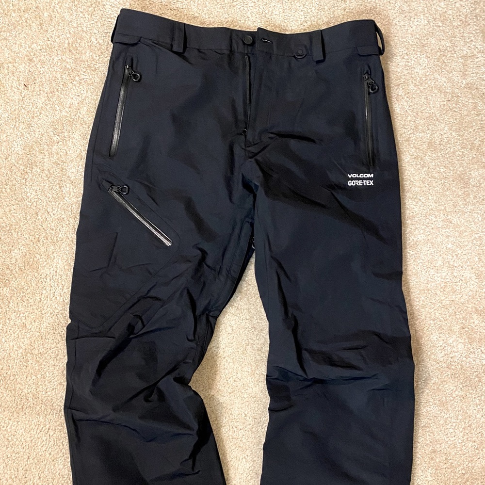 NWOT Volcom L Gore-Tex Snowboard Pants